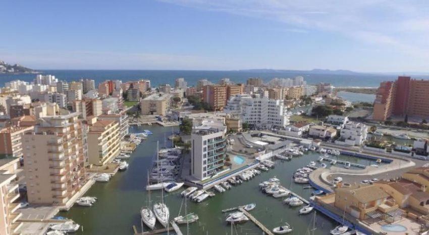 Moderno Y Confortable Apartamento Port Trebol Roses Extérieur photo